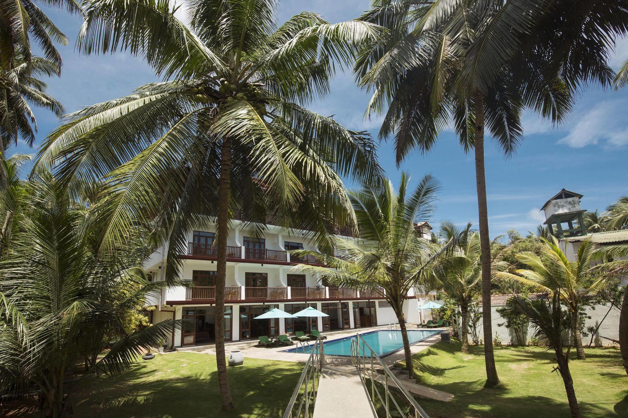 Rockside Beach Resort Bentota Buitenkant foto